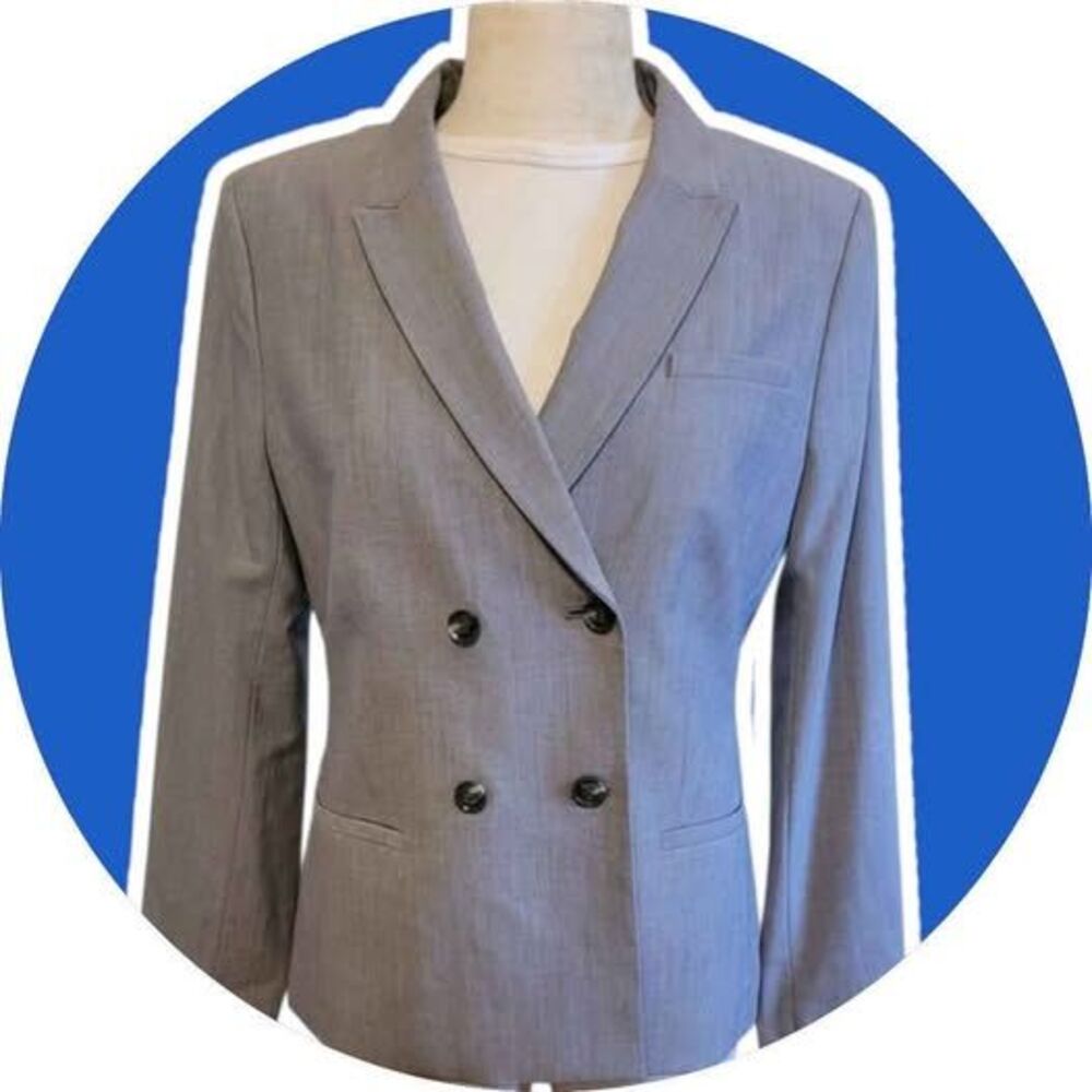 Banana Republic women's Blazer, grey, size 6. Like new!